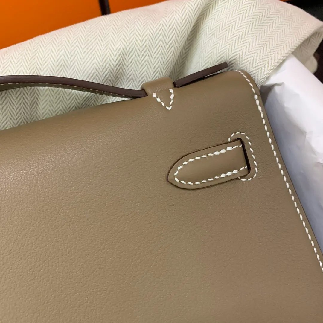 Kelly Pochette 22