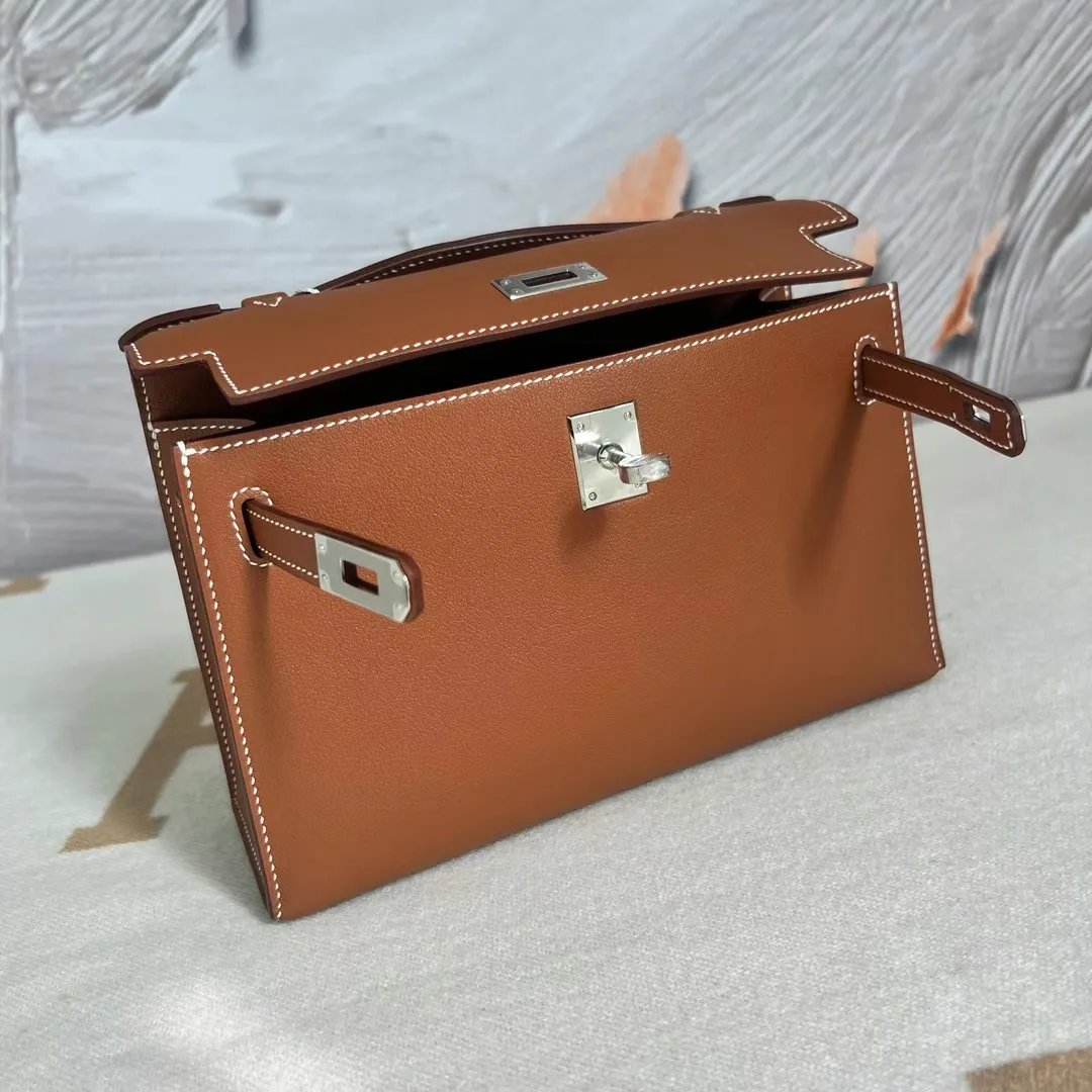 Kelly Pochette 22