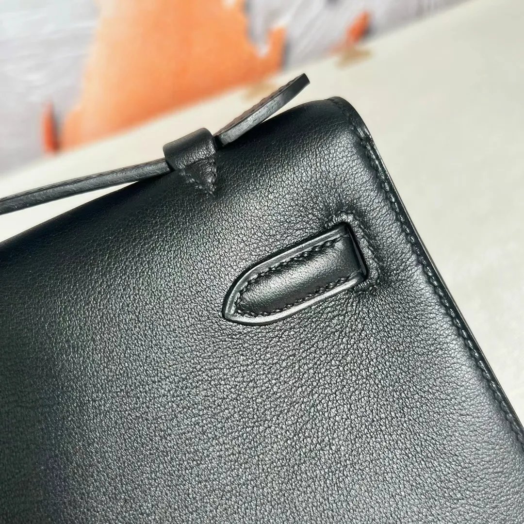 Kelly Pochette 22
