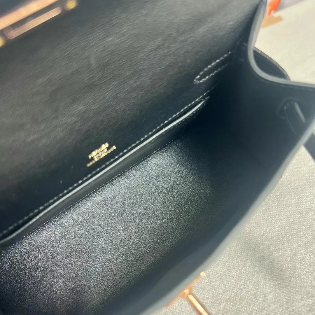 Kelly Pochette 22