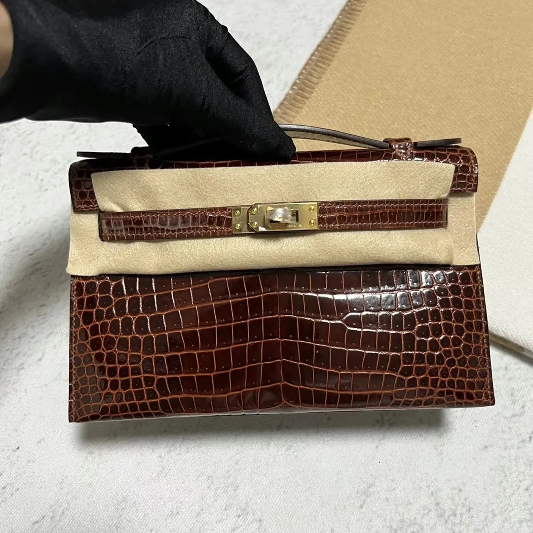 Kelly Pochette 22