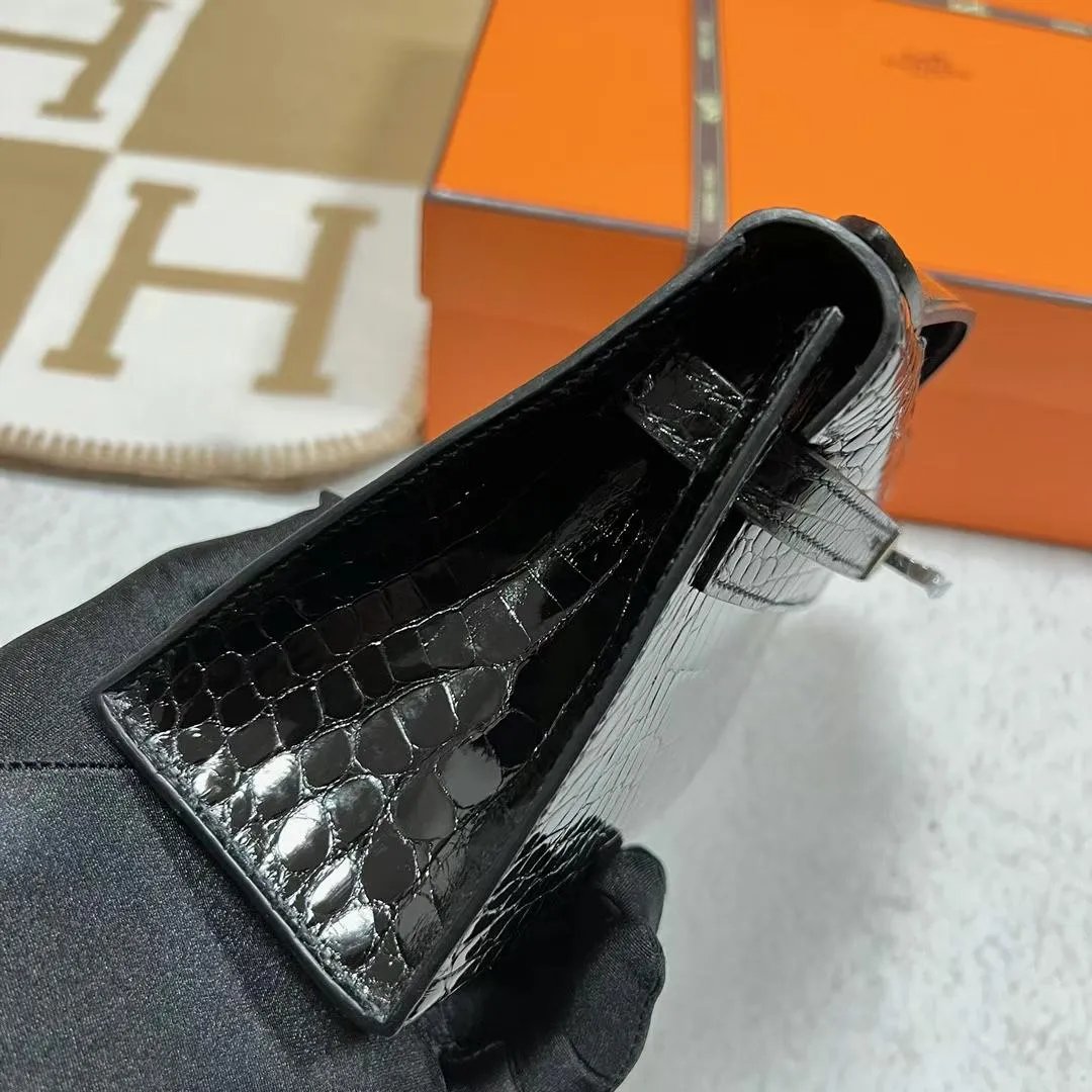 Kelly Pochette 22