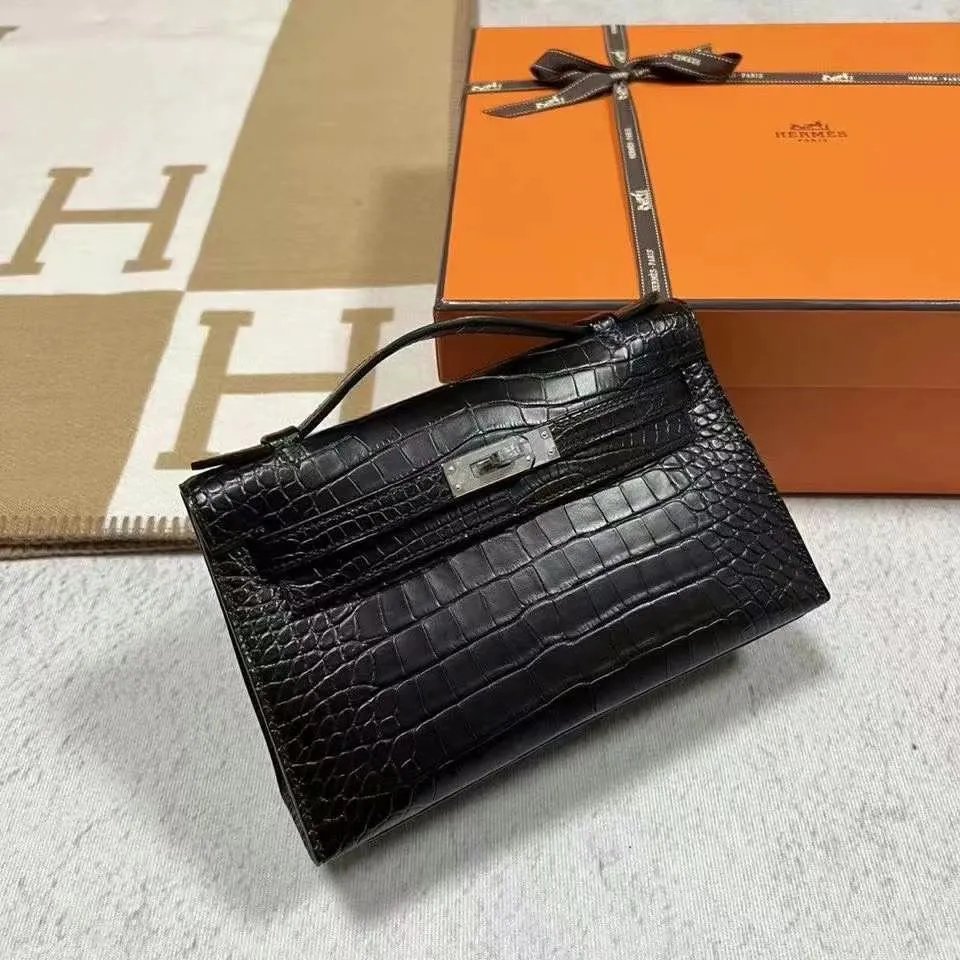 Kelly Pochette 22
