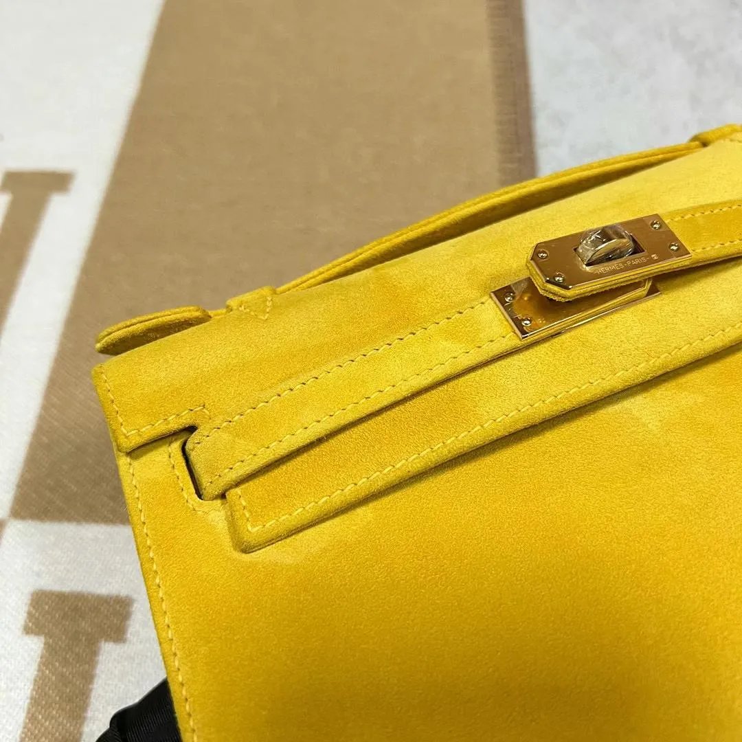 Kelly Pochette 22