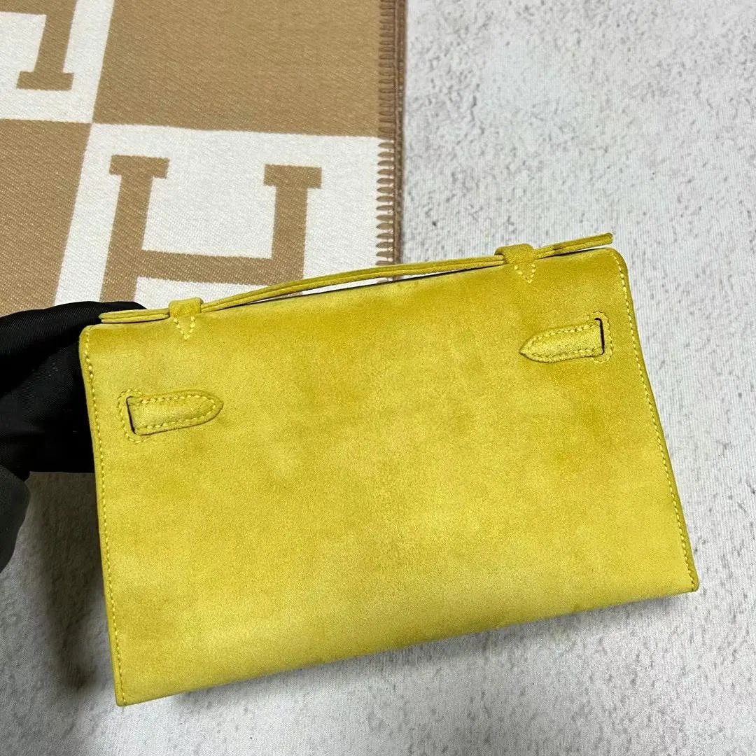 Kelly Pochette 22