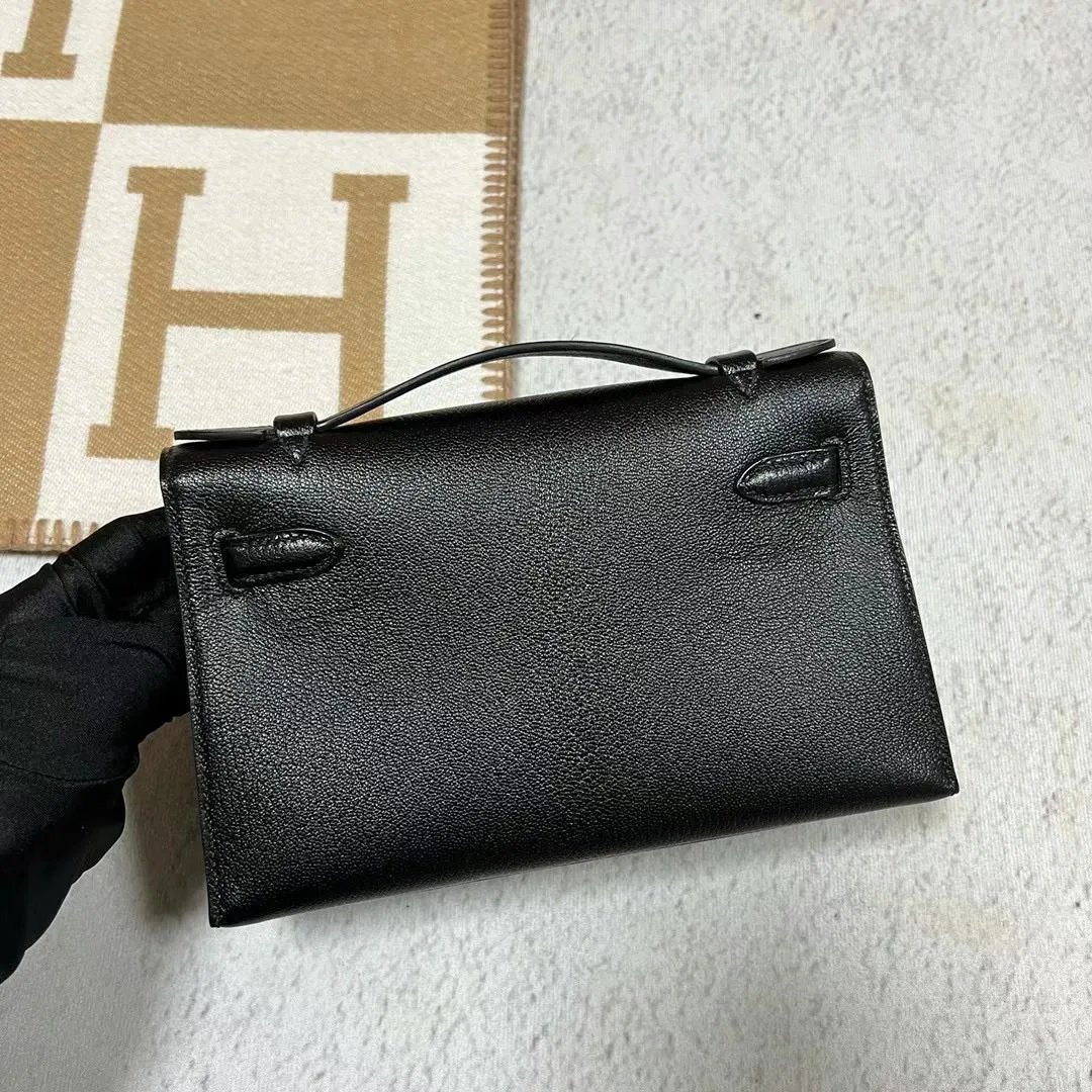 Kelly Pochette 22