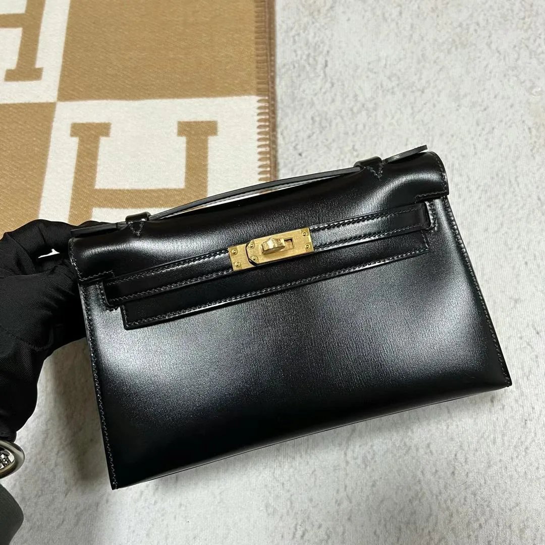 Kelly Pochette 22