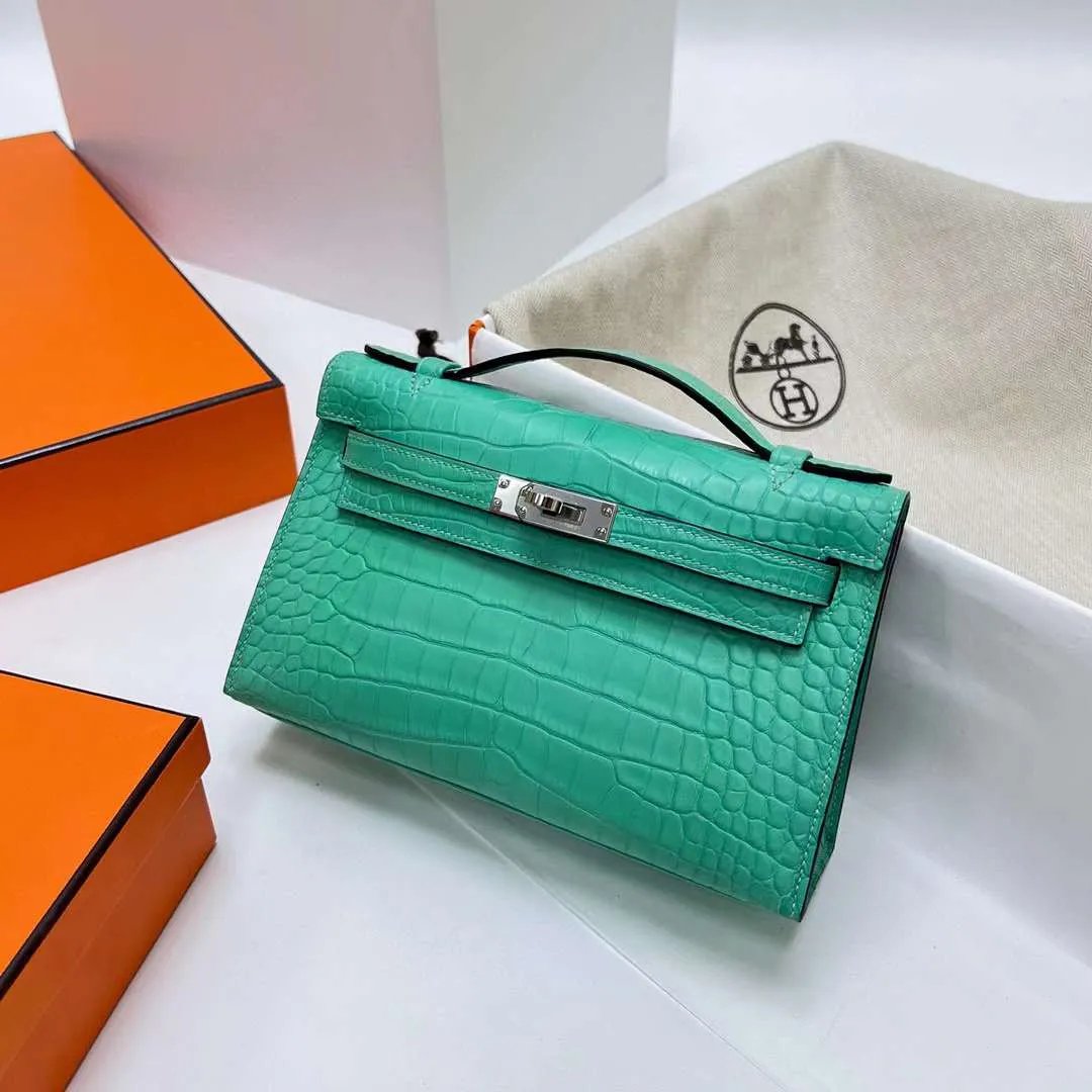 Kelly Pochette 22