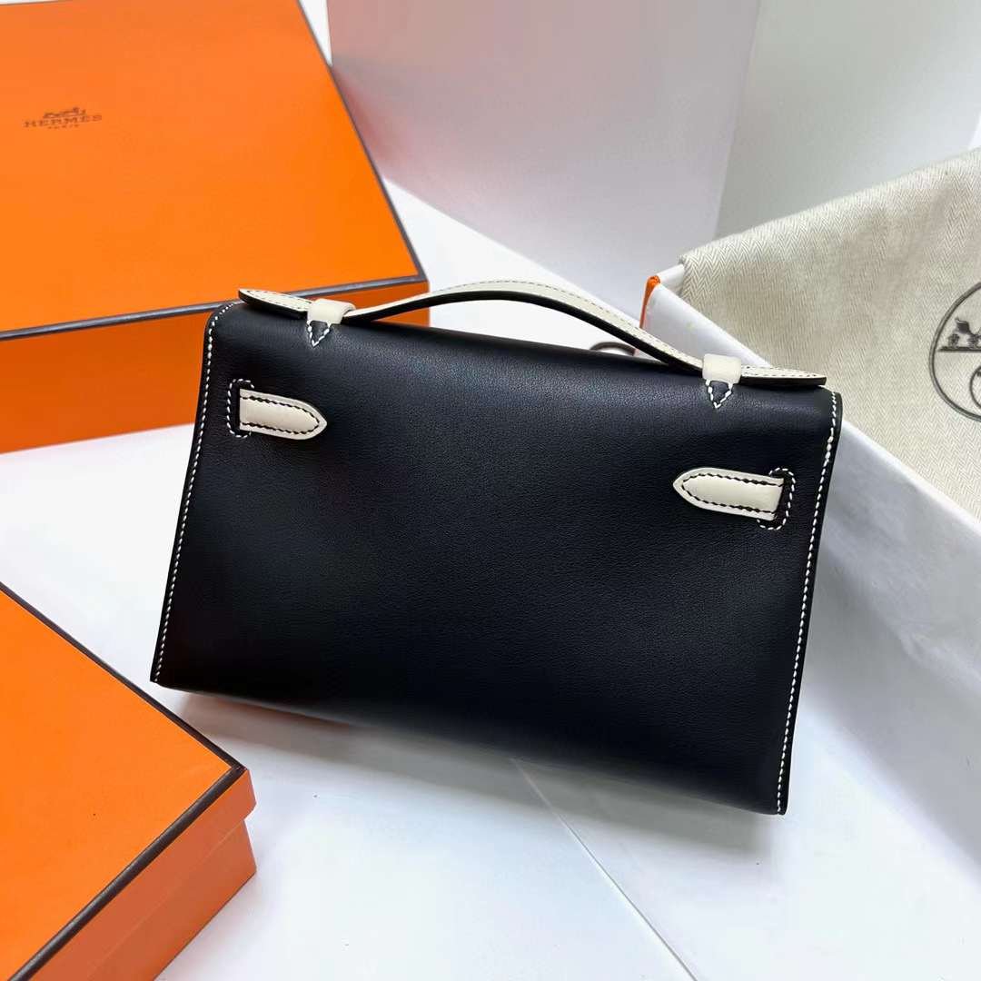 Kelly Pochette 22