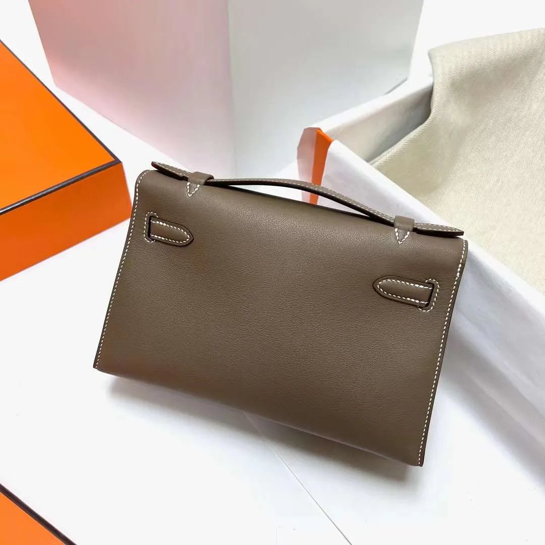 Kelly Pochette 22