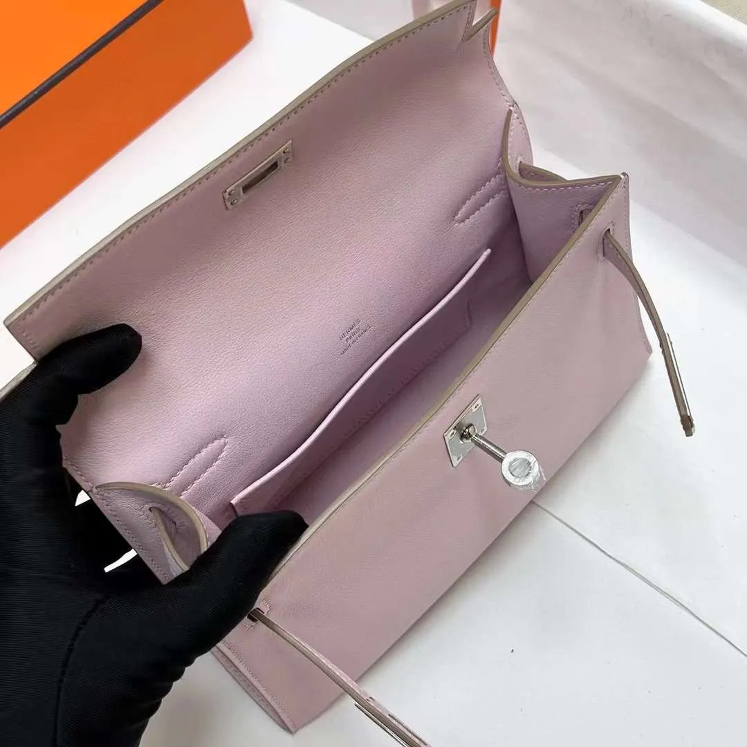 Kelly Pochette 22