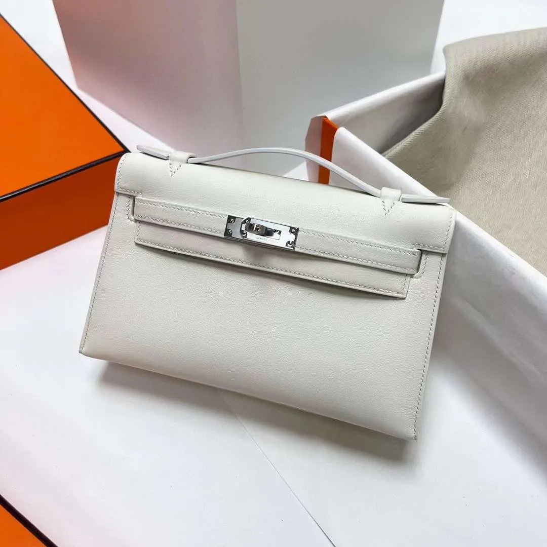 Kelly Pochette 22