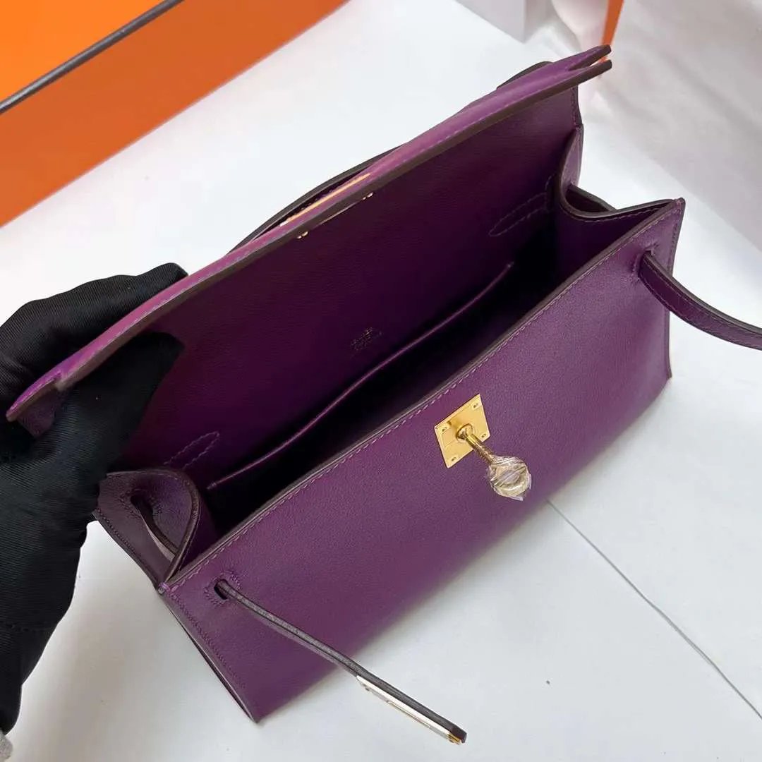Kelly Pochette 22