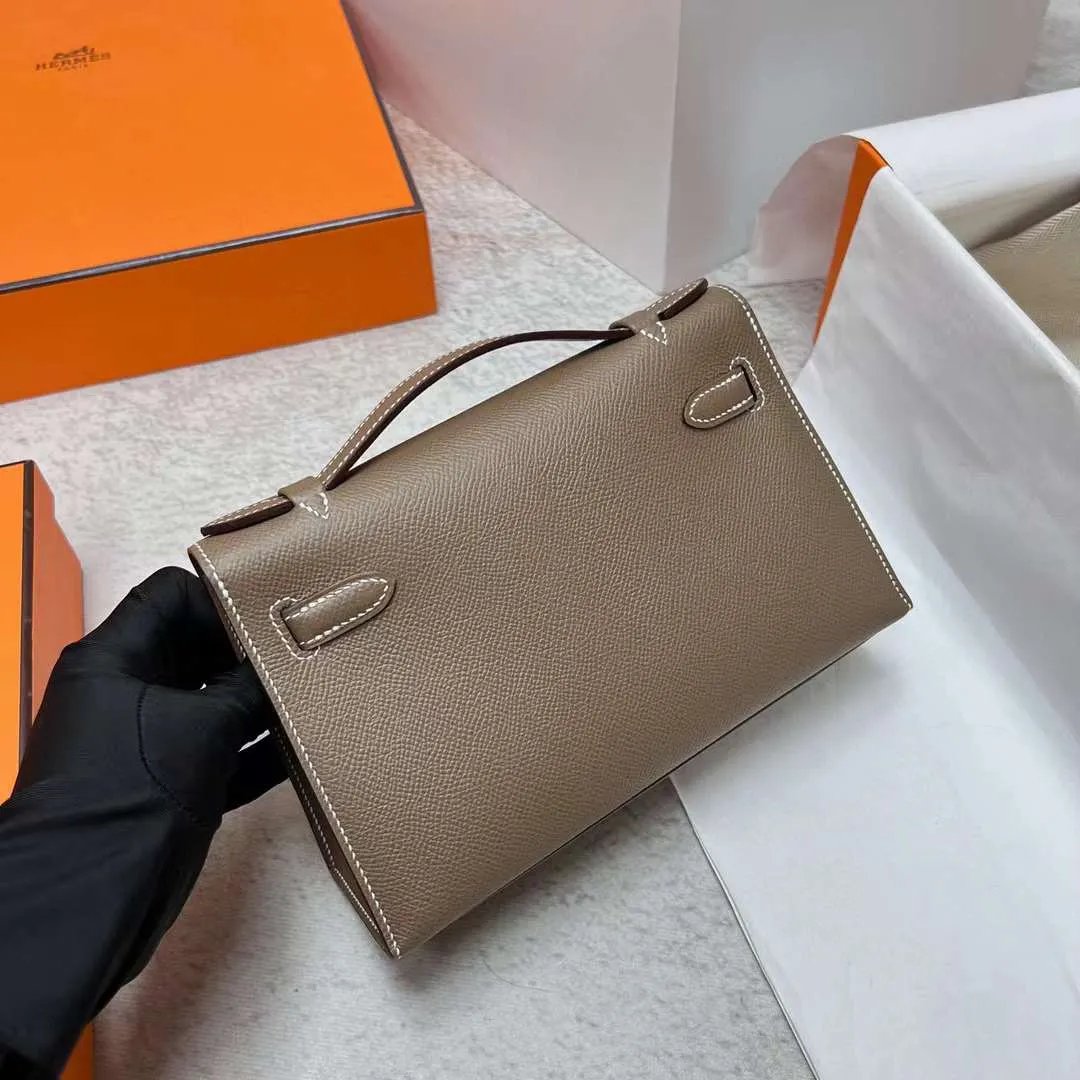 Kelly Pochette 22