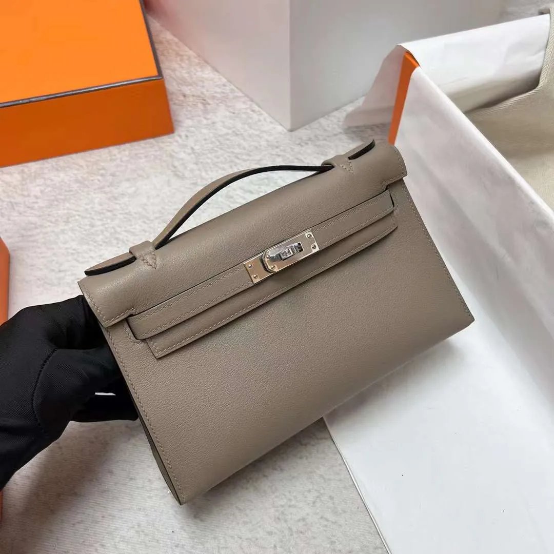 Kelly Pochette 22