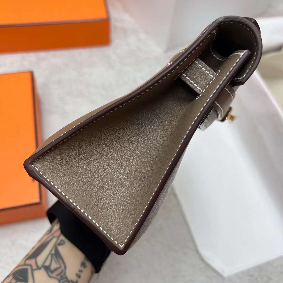 Kelly Pochette 22
