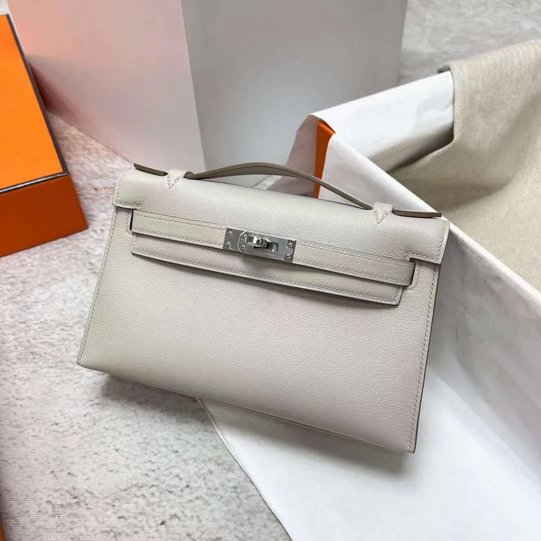Kelly Pochette 22