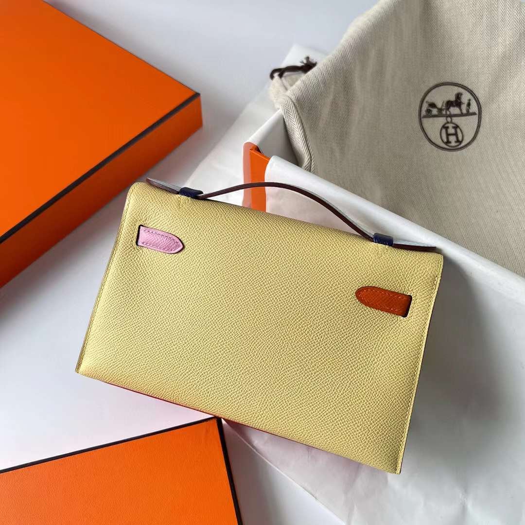 Kelly Pochette 22