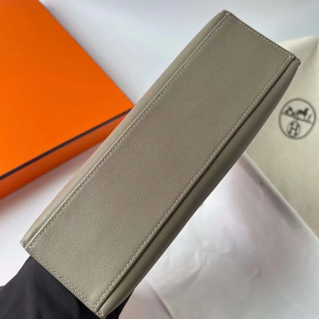 Kelly Pochette 22