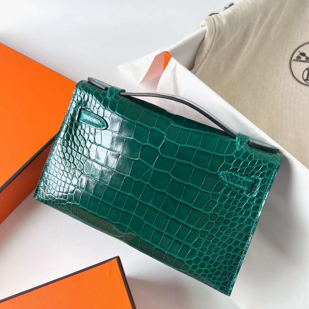Kelly Pochette 22