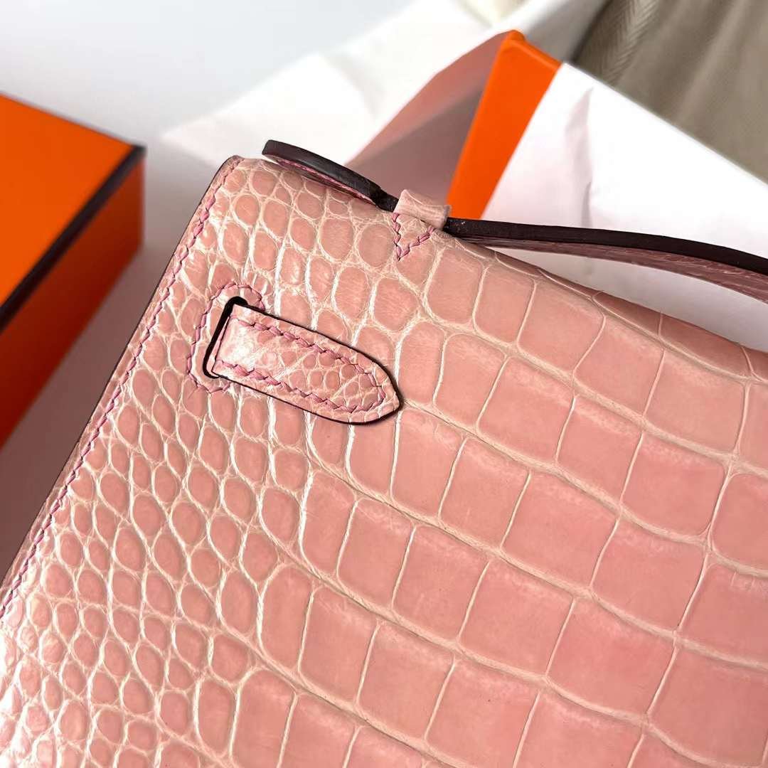 Kelly Pochette 22