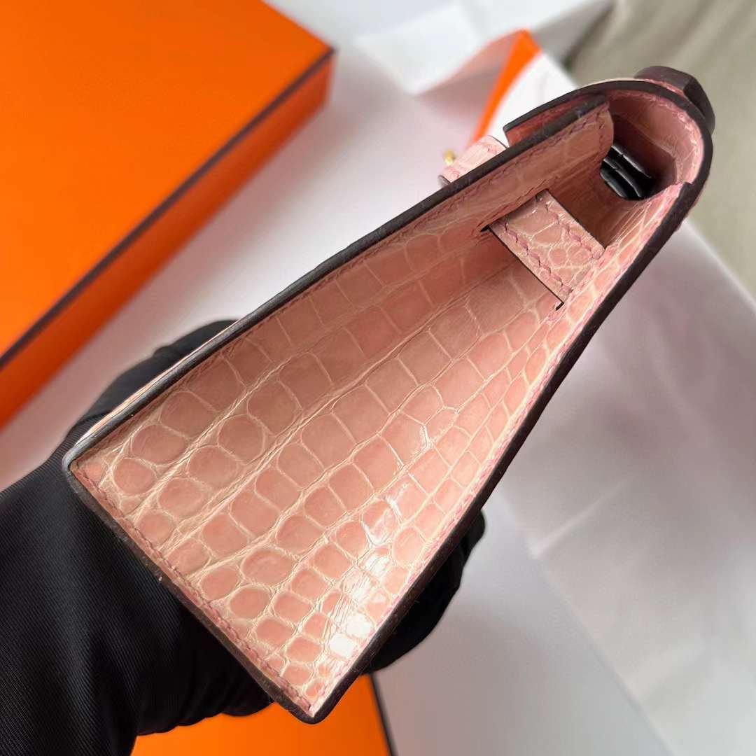 Kelly Pochette 22