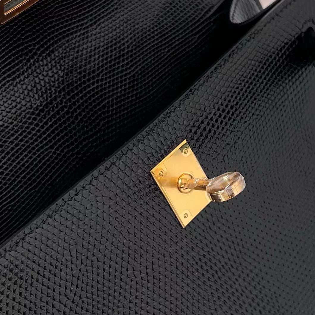 Kelly Pochette 22