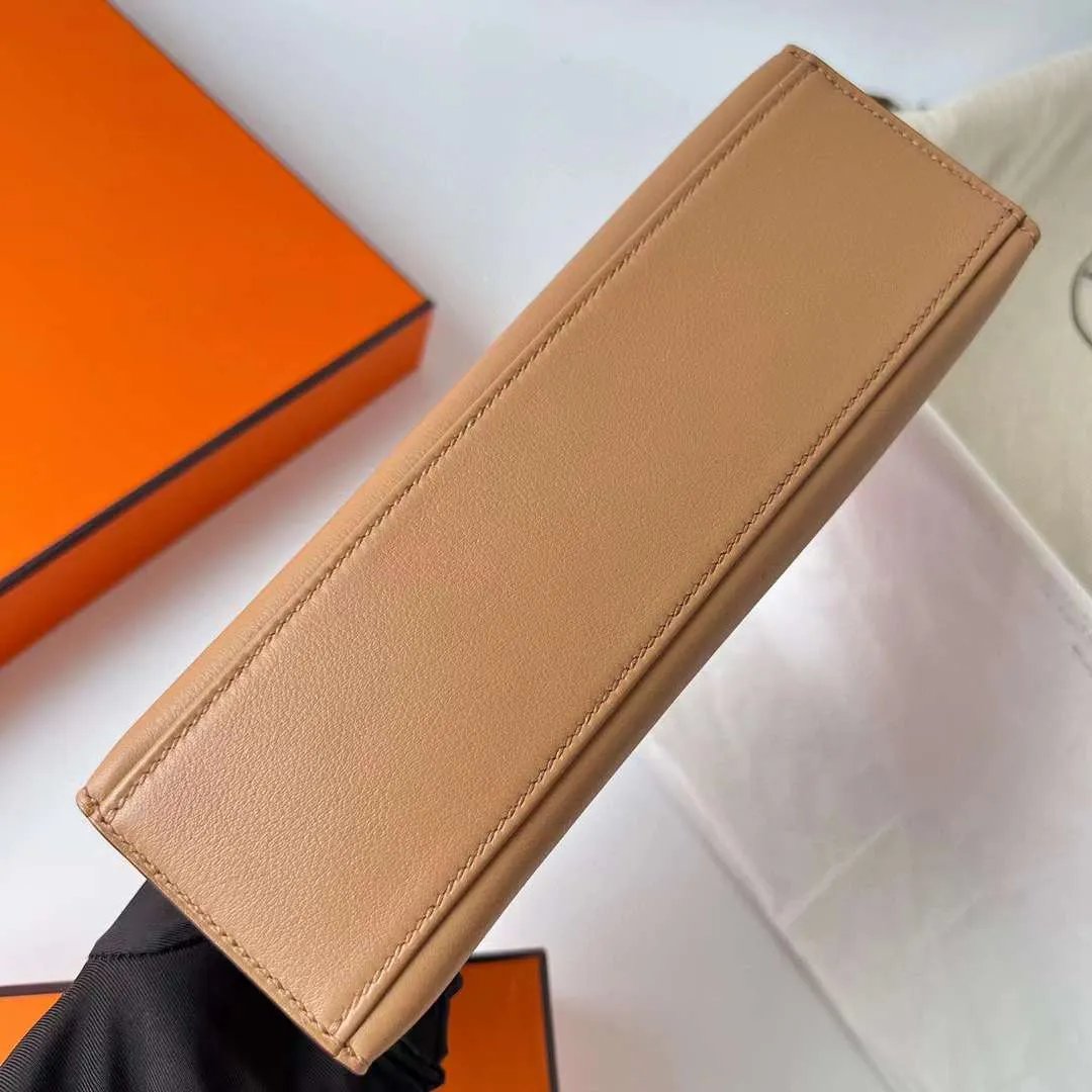 Kelly Pochette 22