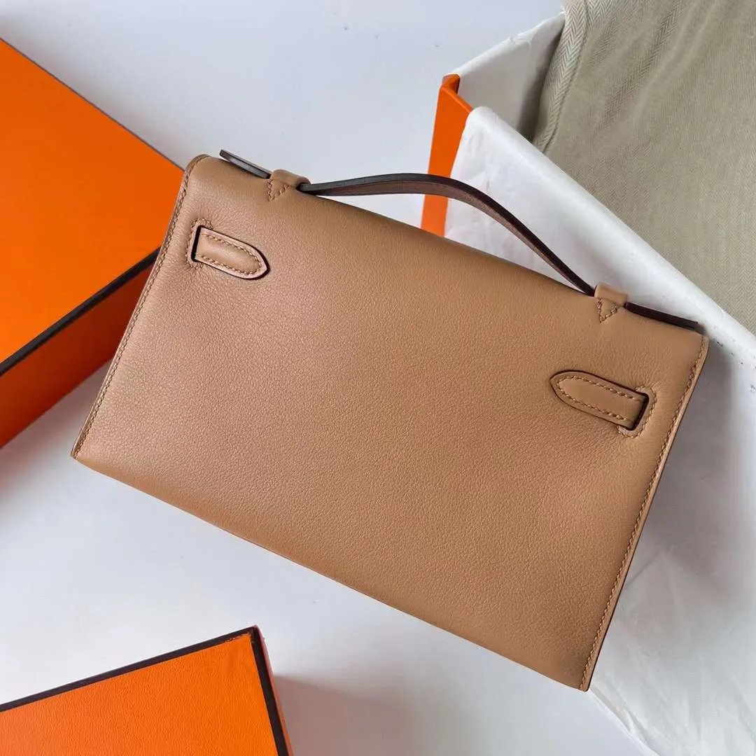 Kelly Pochette 22
