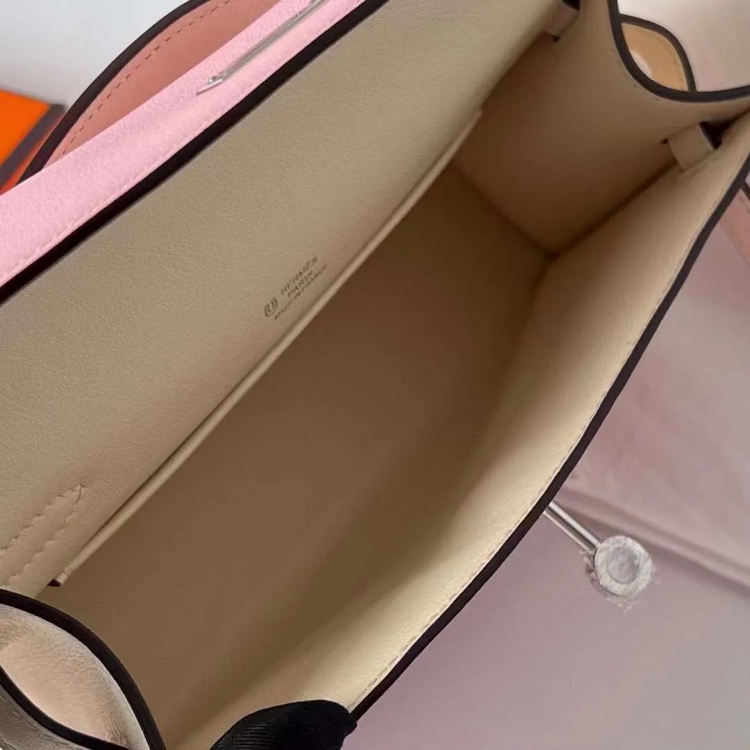 Kelly Pochette 22