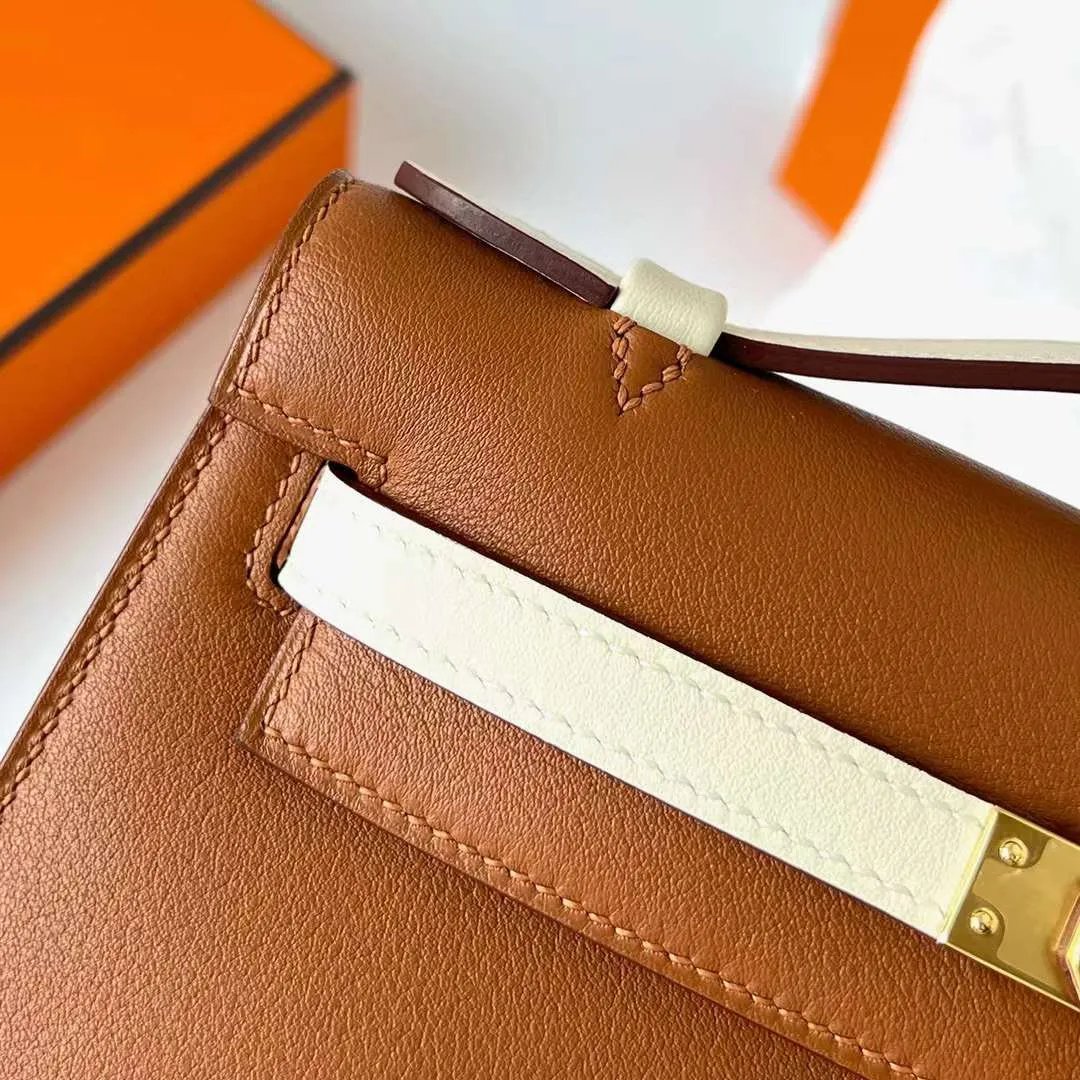 Kelly Pochette 22