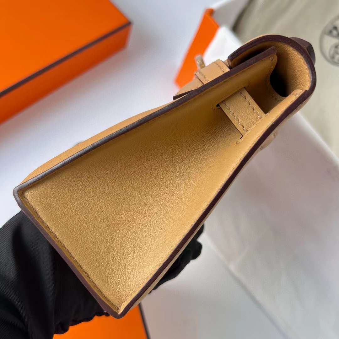 Kelly Pochette 22