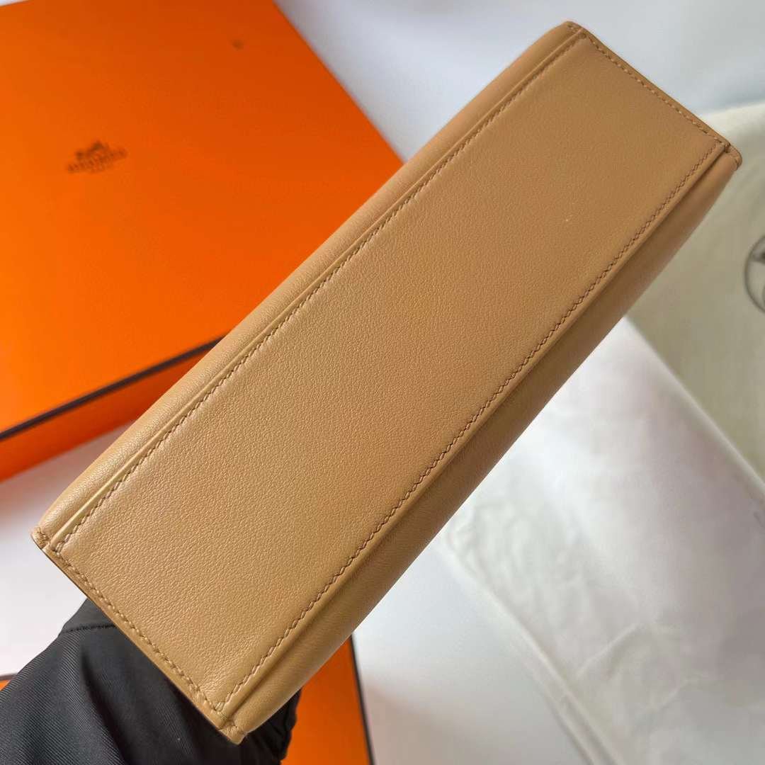 Kelly Pochette 22