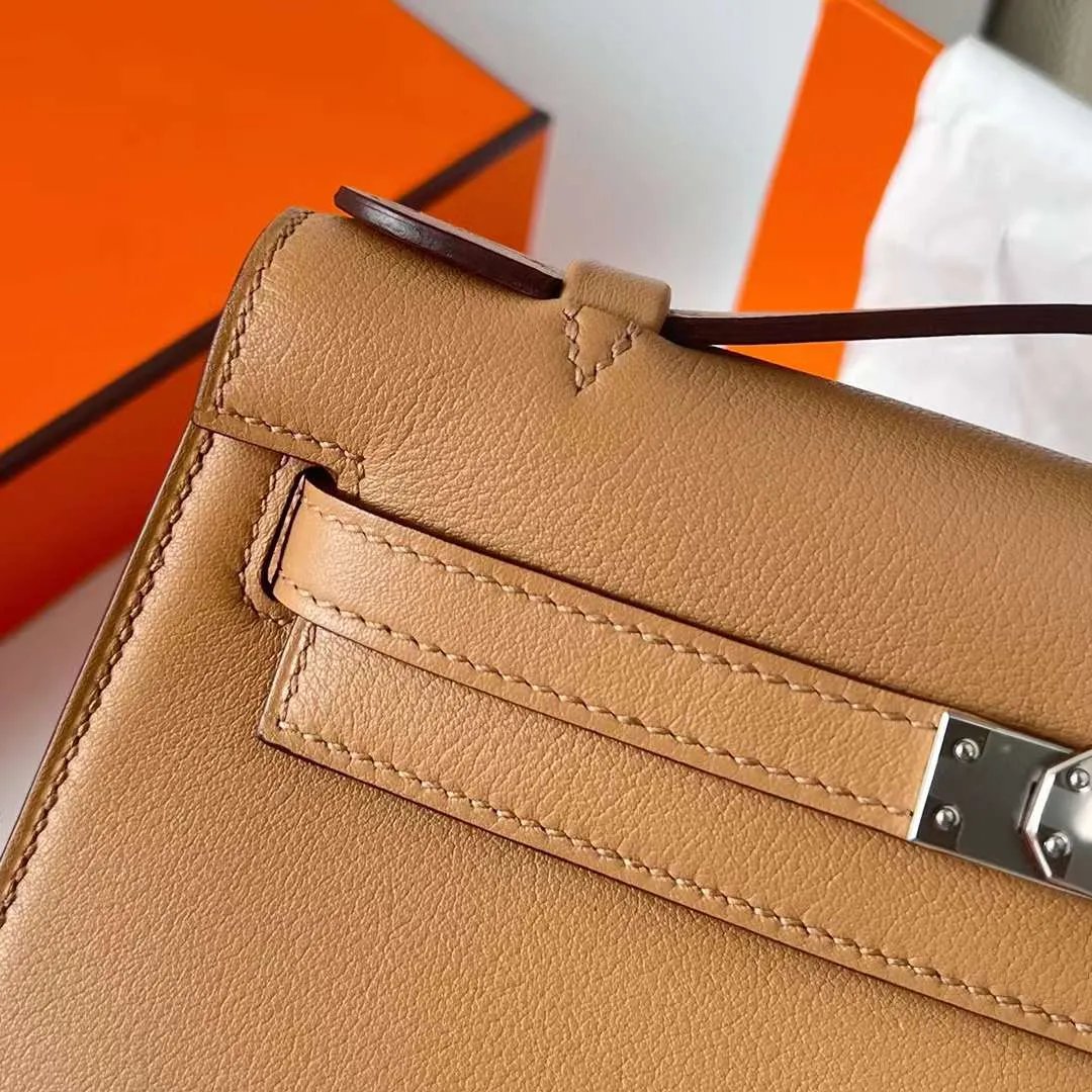 Kelly Pochette 22