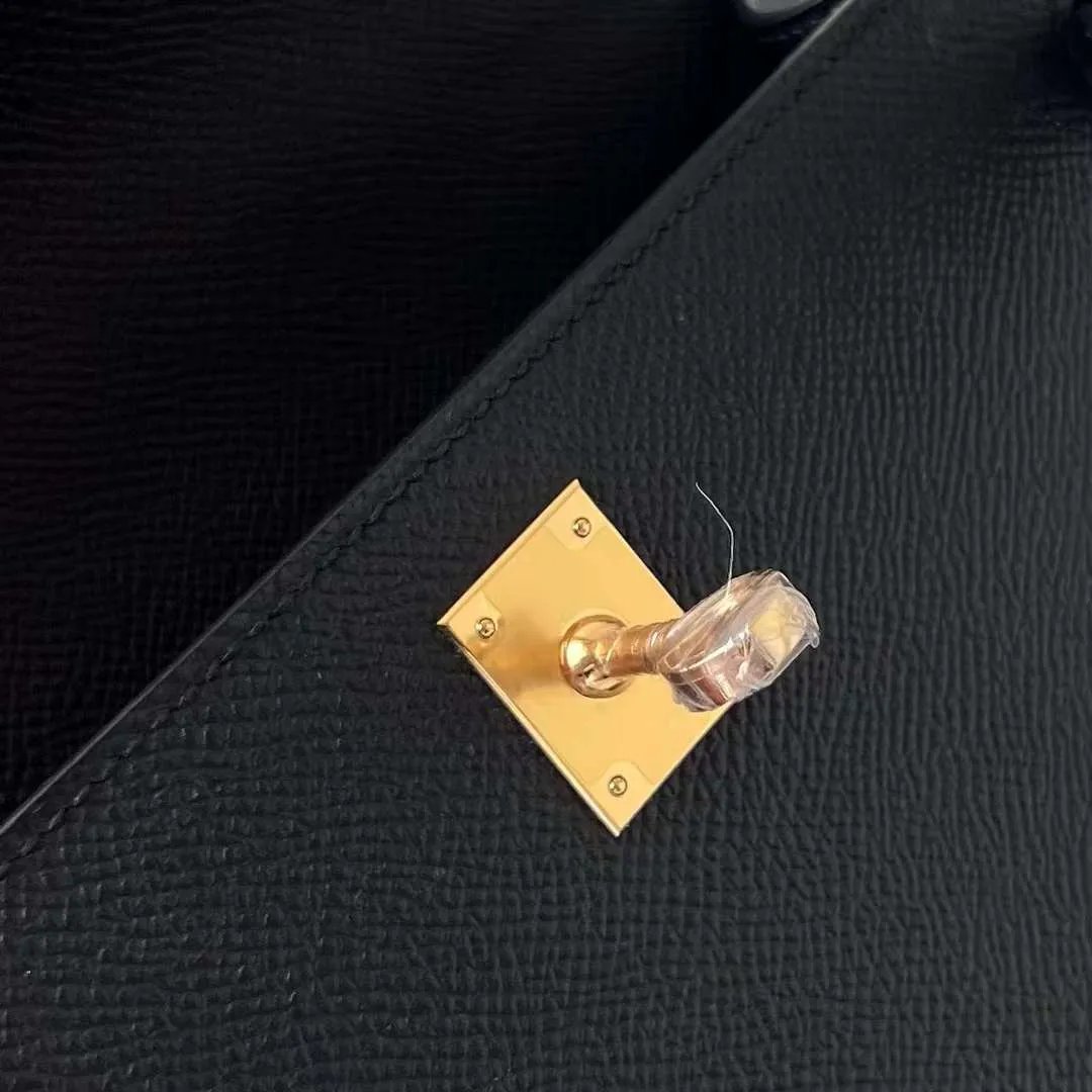 Kelly Pochette 22