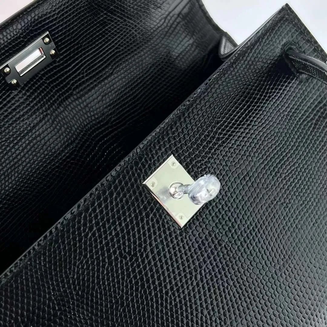 Kelly Pochette 22