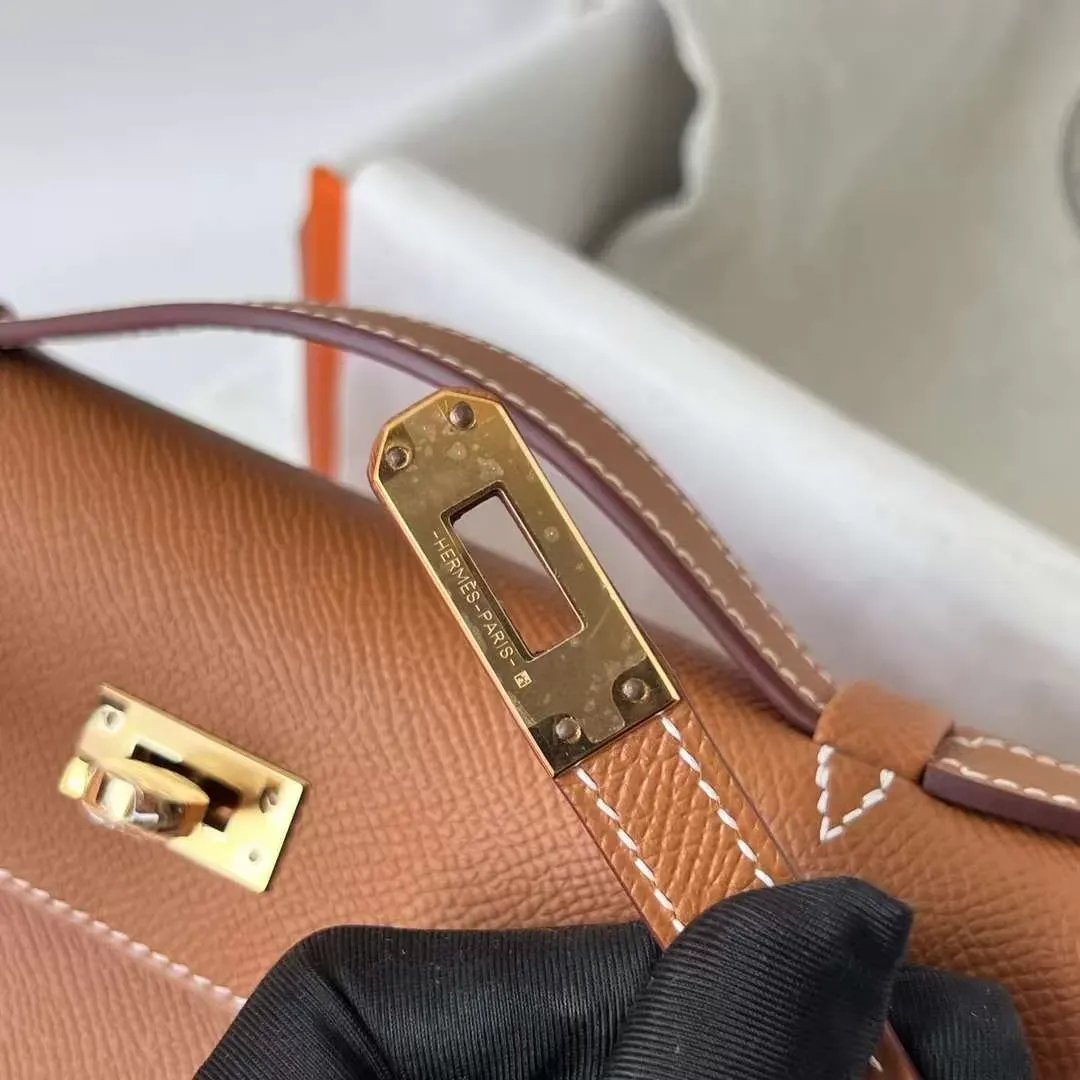 Kelly Pochette 22
