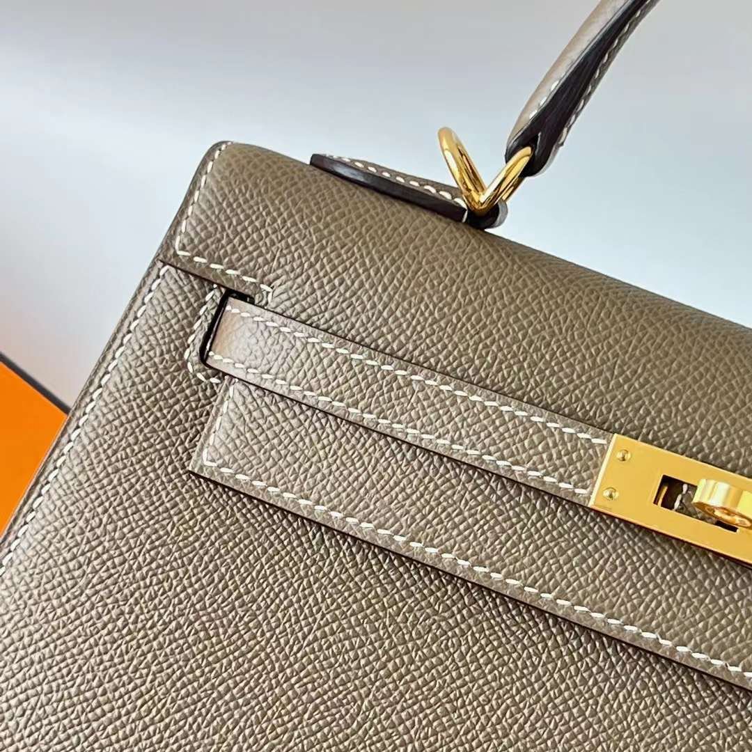 Kelly 25