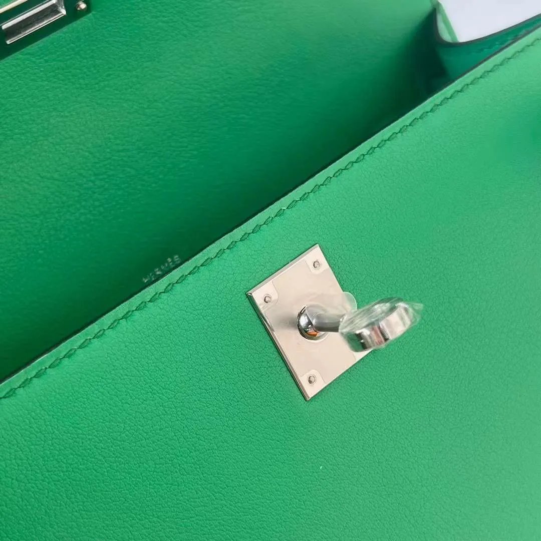 Kelly Pochette 22