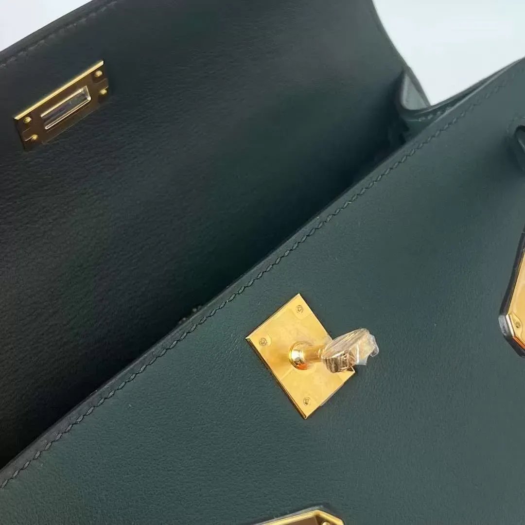 Kelly Pochette 22