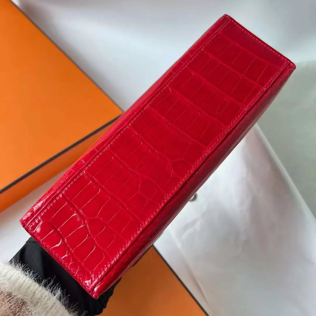 Kelly Pochette 22