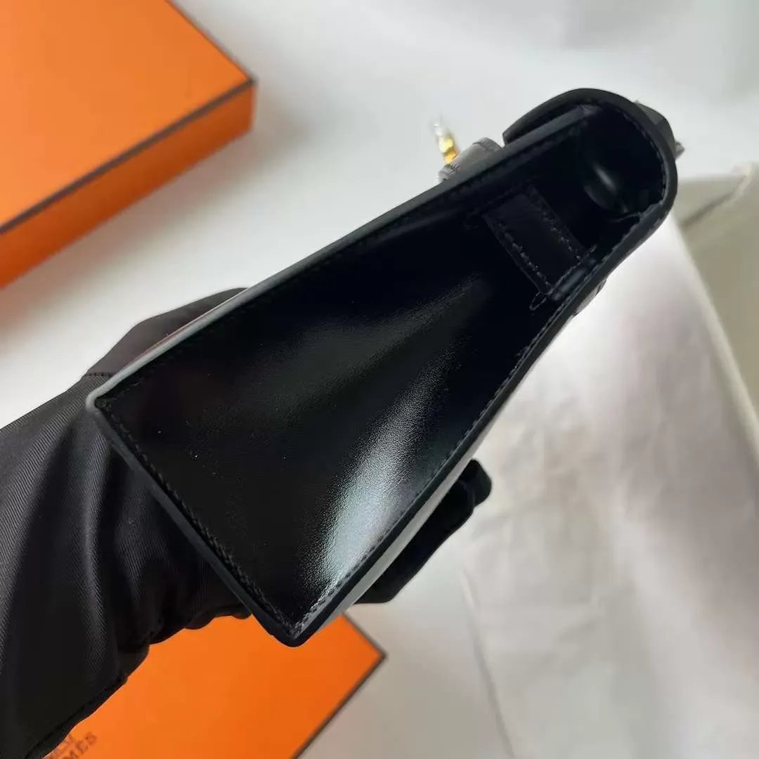 Kelly Pochette 22