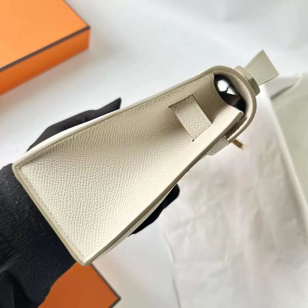 Kelly Pochette 22