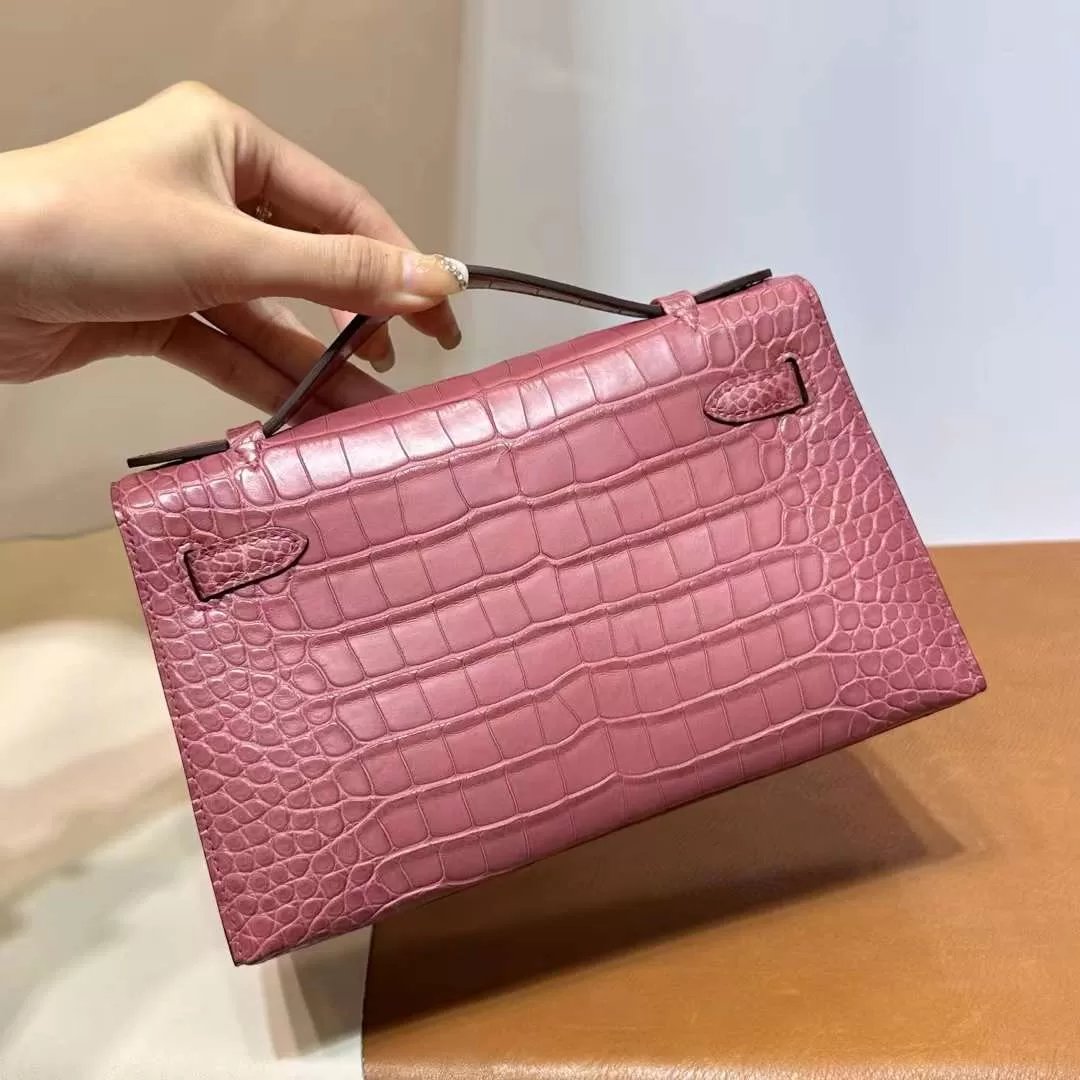 Kelly Pochette 22