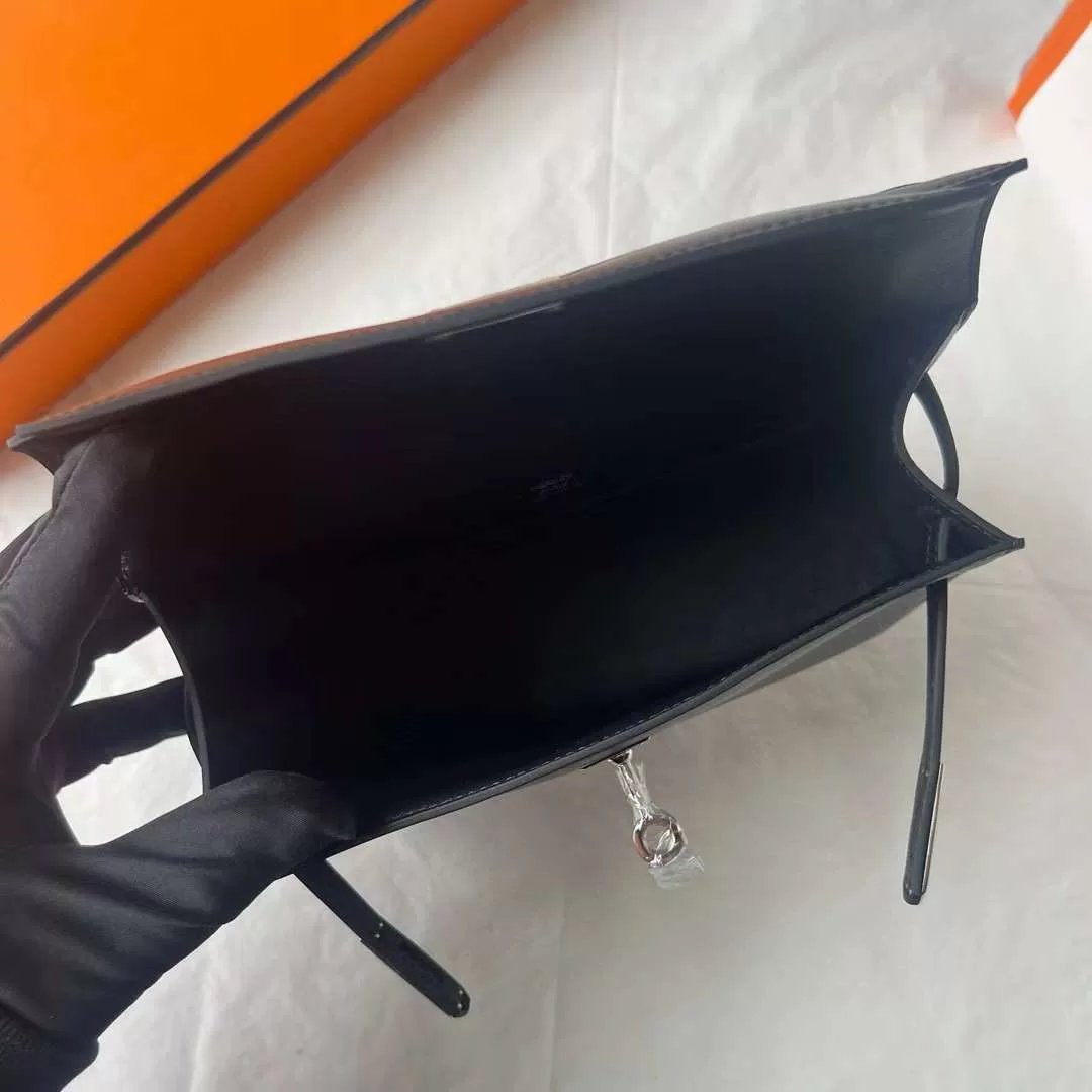 Kelly Pochette 22