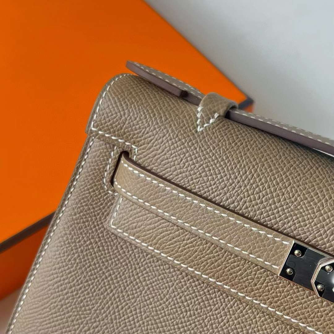 Kelly Pochette 22