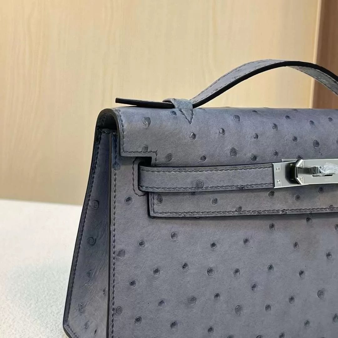 Kelly Pochette 22