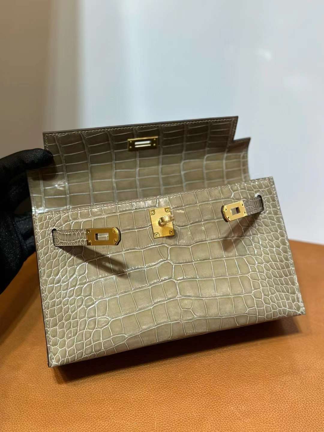 Kelly Pochette 22