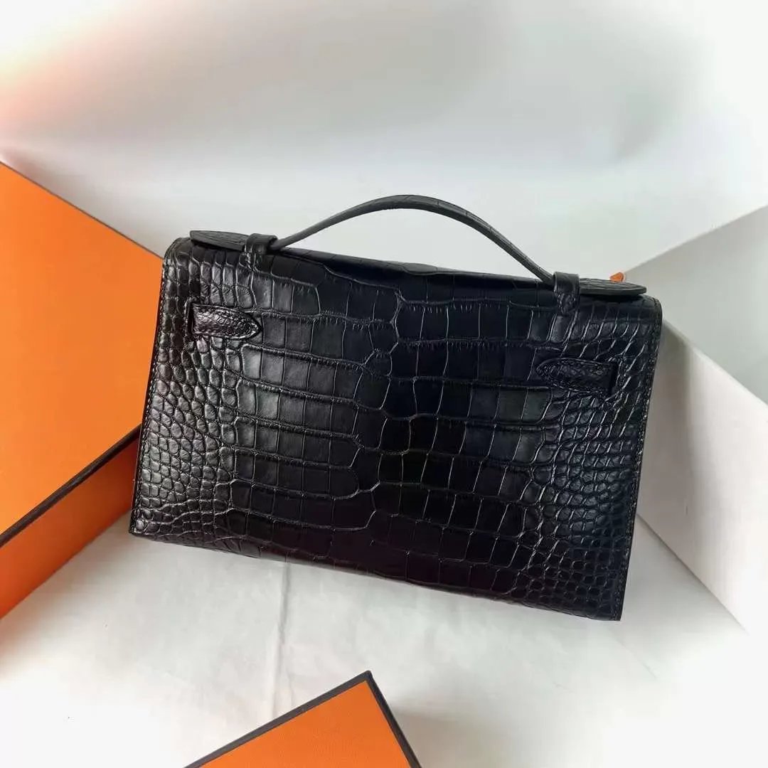 Kelly Pochette 22