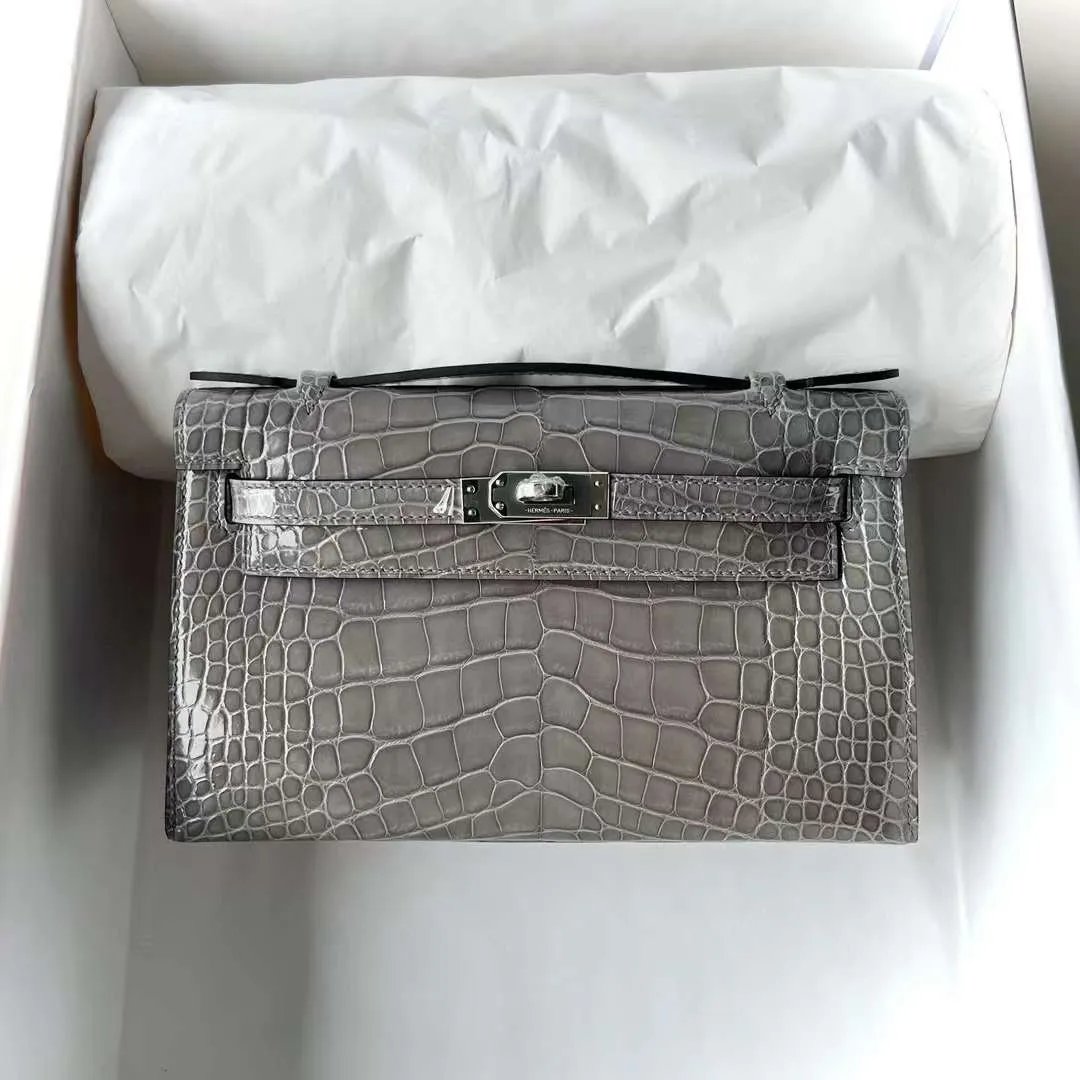 Kelly Pochette 22